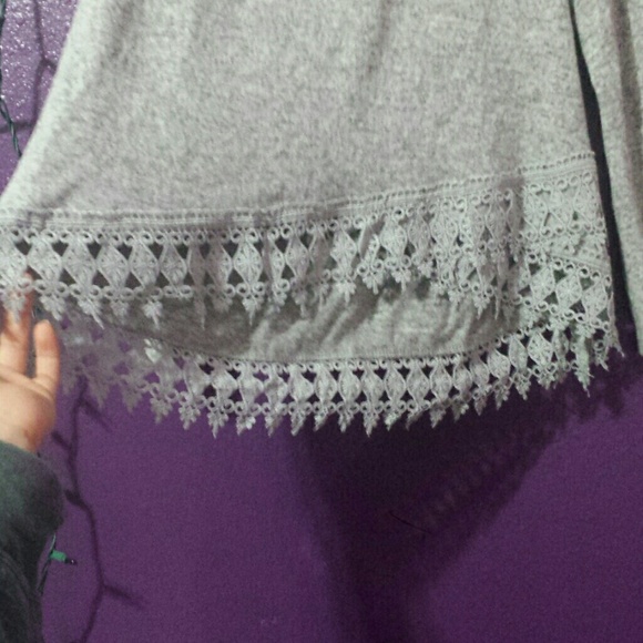 long sleeves, sweater - Picture 2 of 2